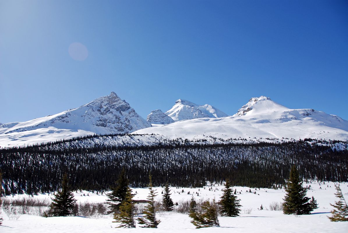 04 Hilda Peak, Mount Athabasca, Boundary Peak From Just Before Columbia Icefields On Icefields Parkway